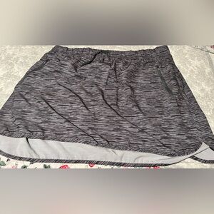 Outdoor LifeStyles Gray Striped Athletic Skort